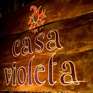 https://casa-violeta.quintano-roohotels.com